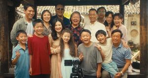 今晚开播！央视40集年代大剧来袭，看完预告和花絮，这剧开年要火