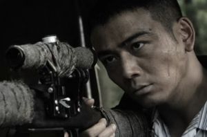 谍战剧又出王炸!才播3集热度第一,冯恩鹤、杨烁演绎枪王传奇