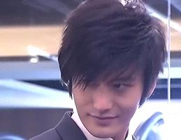 黄晓明也没想到，新剧上映不到24小时，口碑一夜反转，赢麻了