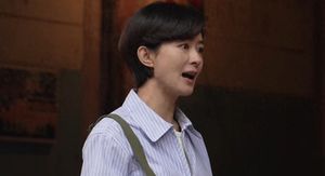 女配别选太惊艳，央八《小城大事》朱媛媛一出场，赵丽颖戏白演了