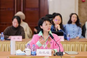 宋威龙赵今麦主演《骄阳似我》收官，研讨会聚焦现偶现实价值